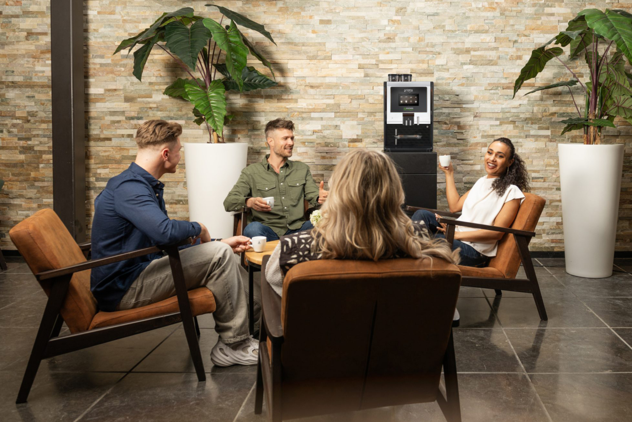 Primo Compact X Lifestyle 1